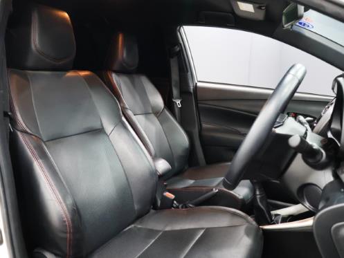 Toyota Yaris 1.5 S 2020