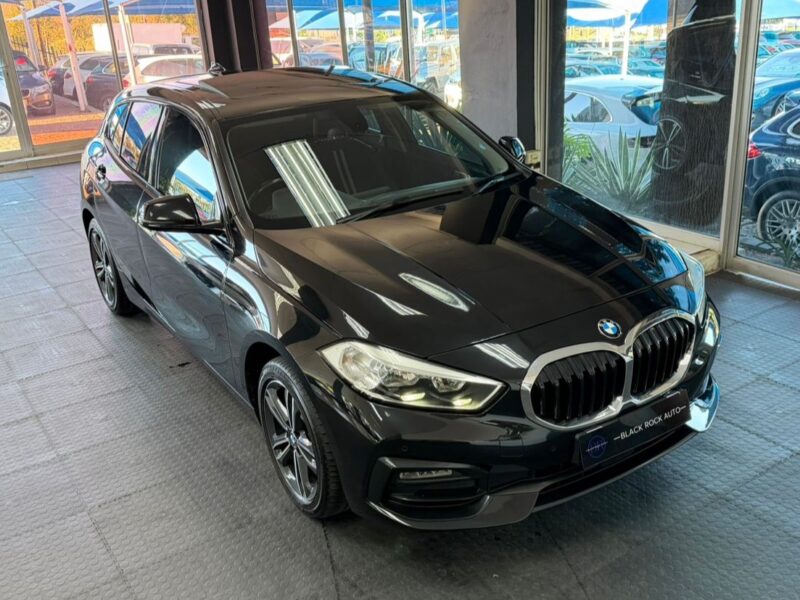 BMW 1 Series 118i 2021