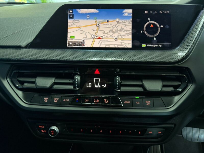 BMW 1 Series 118i 2021