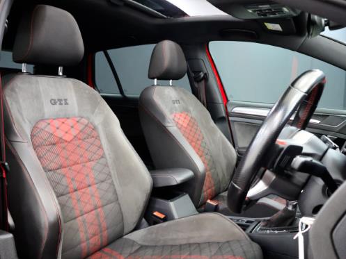 Volkswagen Golf GTI TCR 2020