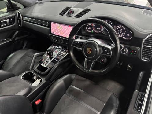 Porsche Cayenne GTS Coupe 2020
