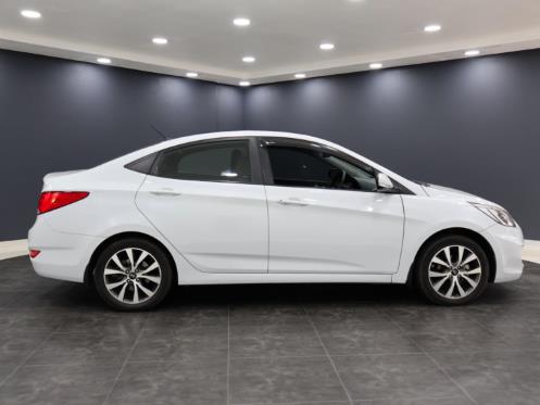 Hyundai Accent Sedan 1.6 Fluid Auto 2020