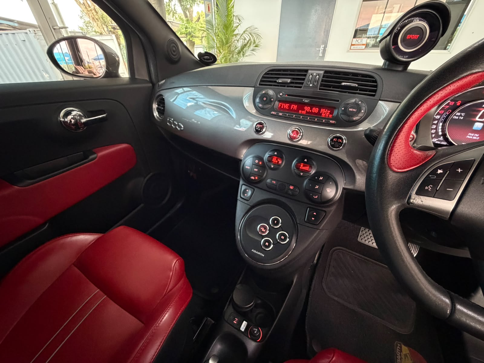 Abarth 595 1.4T Tourismo Auto 2015