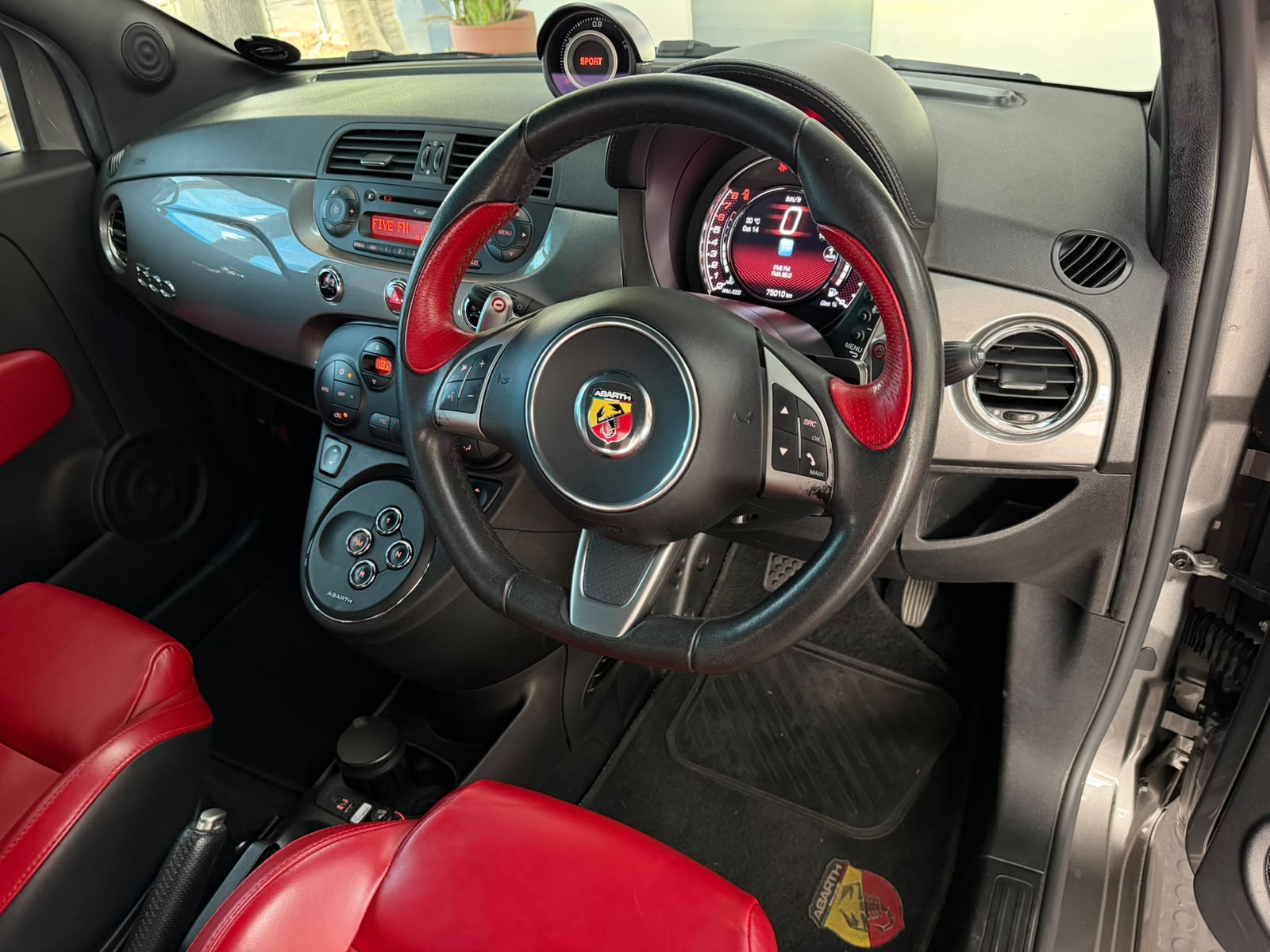 Abarth 595 1.4T Tourismo Auto 2015