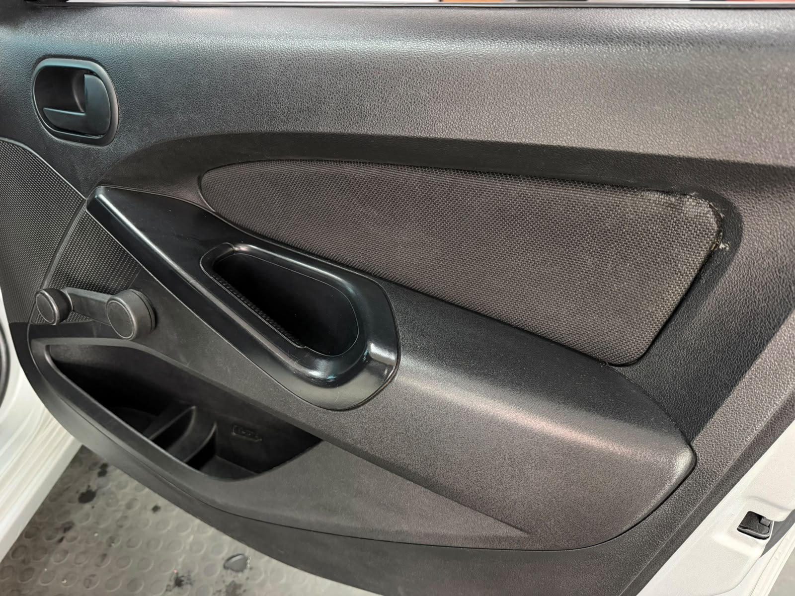Ford Figo 1.4 Ambient 2014