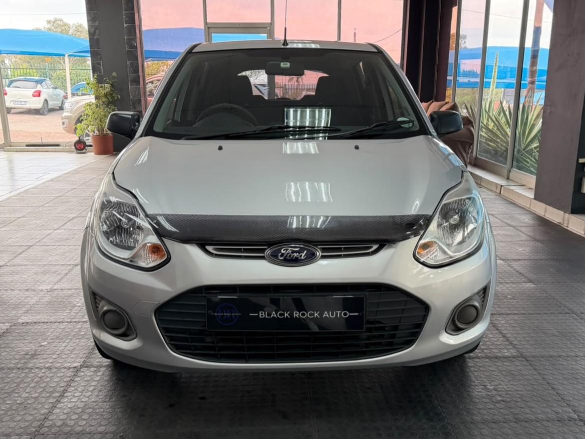 Ford Figo 1.4 Ambient 2014