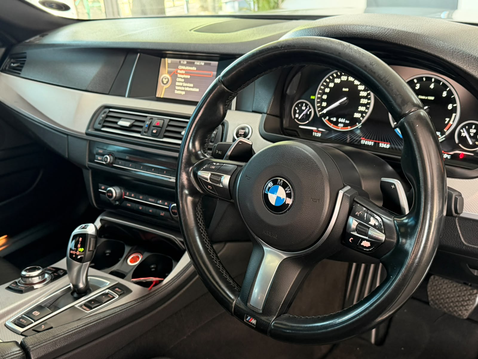 BMW 5 Series 520i MSport Auto 2014