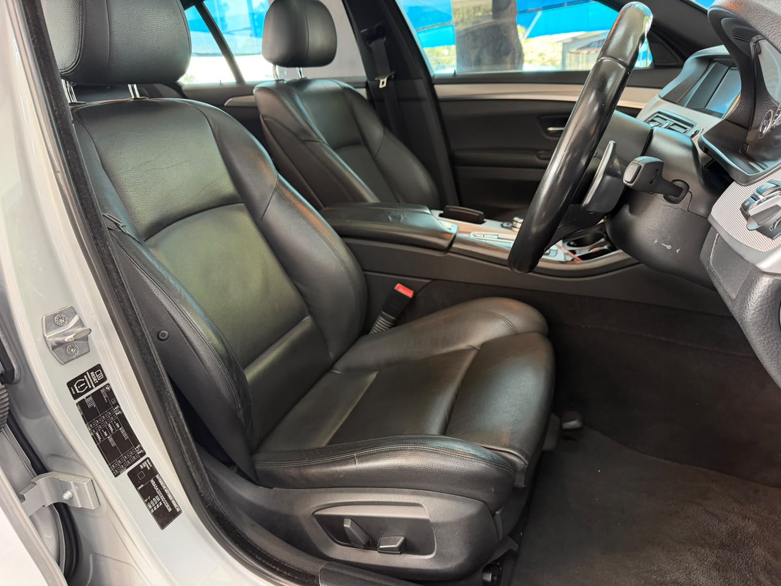 BMW 5 Series 520i MSport Auto 2014