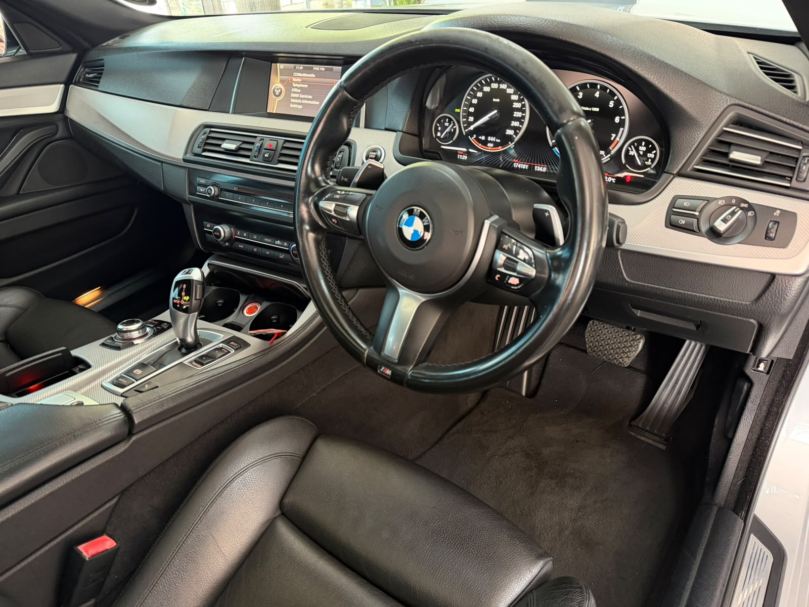 BMW 5 Series 520i MSport Auto 2014