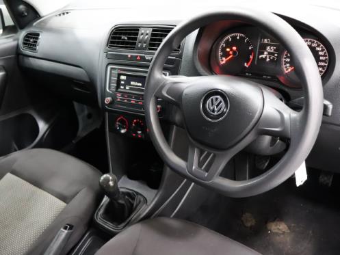 Volkswagen Polo Sedan 1.4 Trendline 2020