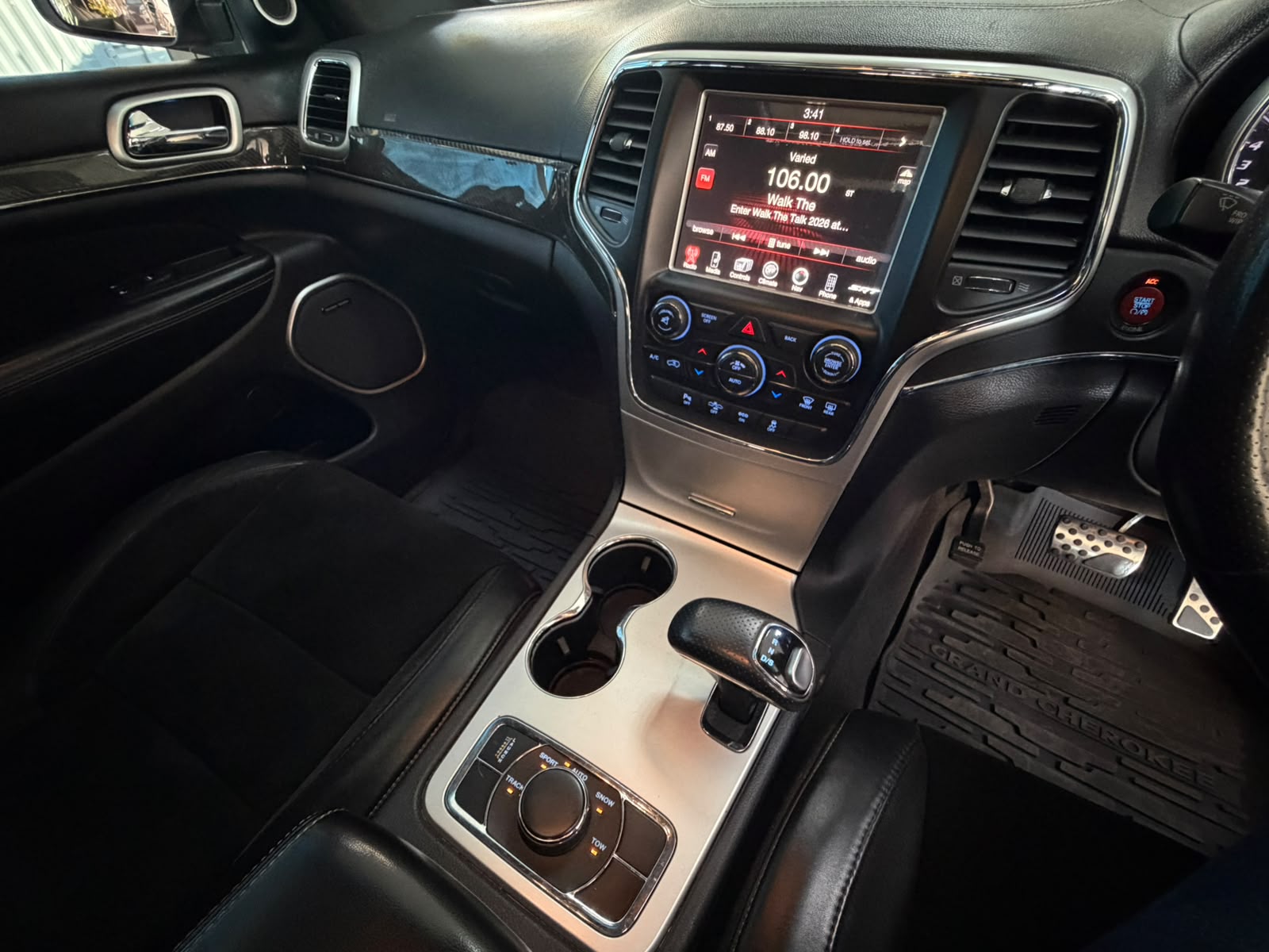 Jeep Grand Cherokee SRT8 2015