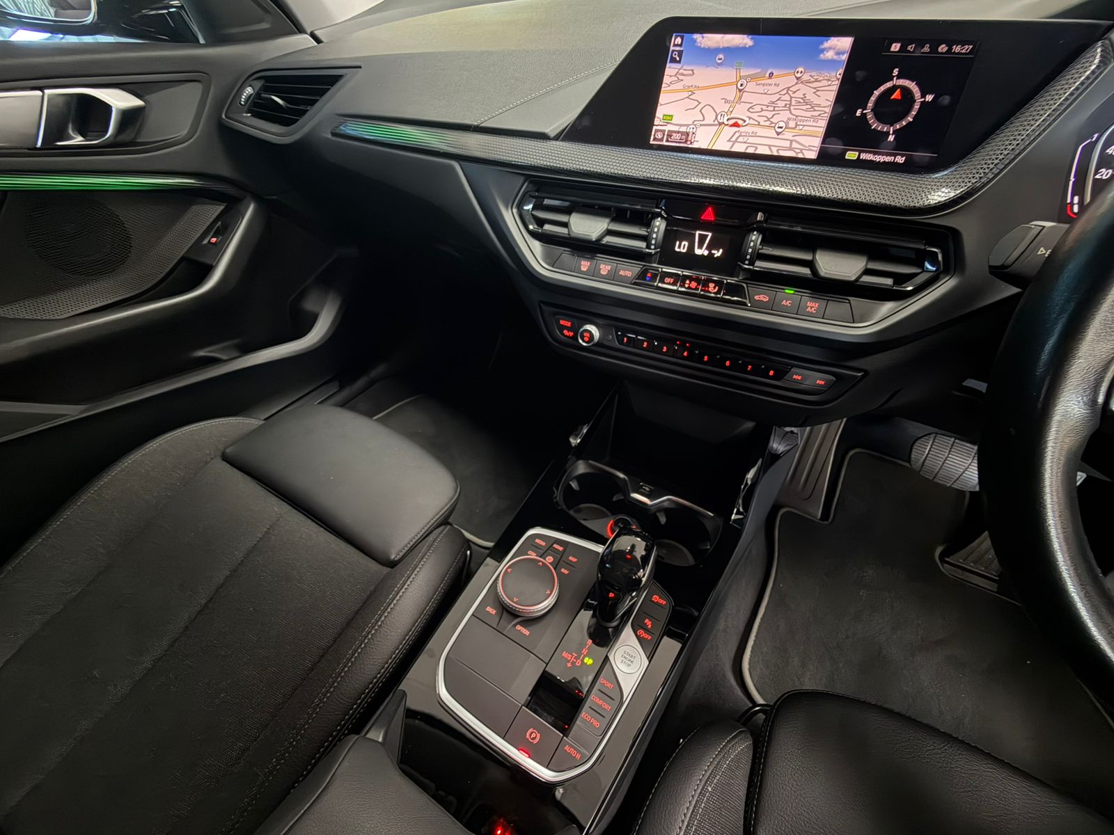 BMW 1 Series 118i Sport Line 2021