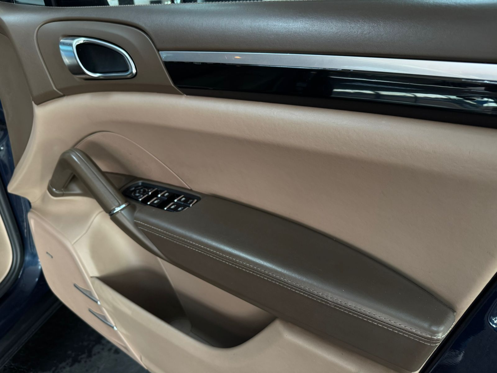 Porsche Cayenne Cayenne S 2012
